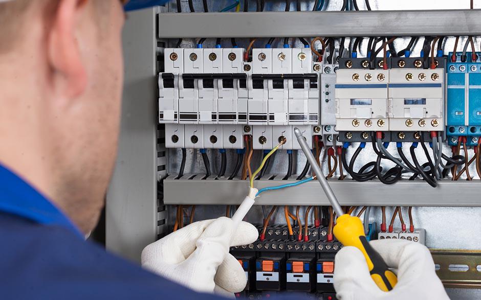 électricien Le Bourget
